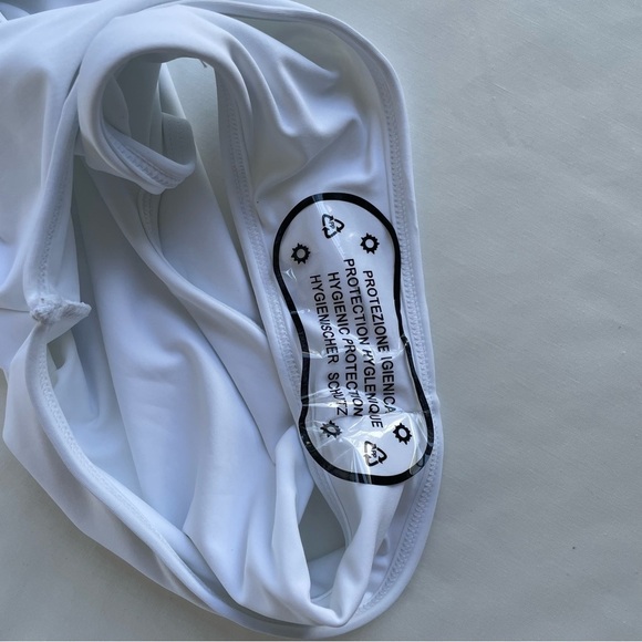 NWOT Ninety Third Avenue One Piece Swimsuit Small - Picture 8 of 9